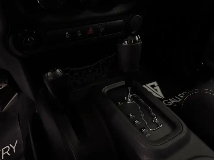 Jeep Wrangler 2011, foto 18