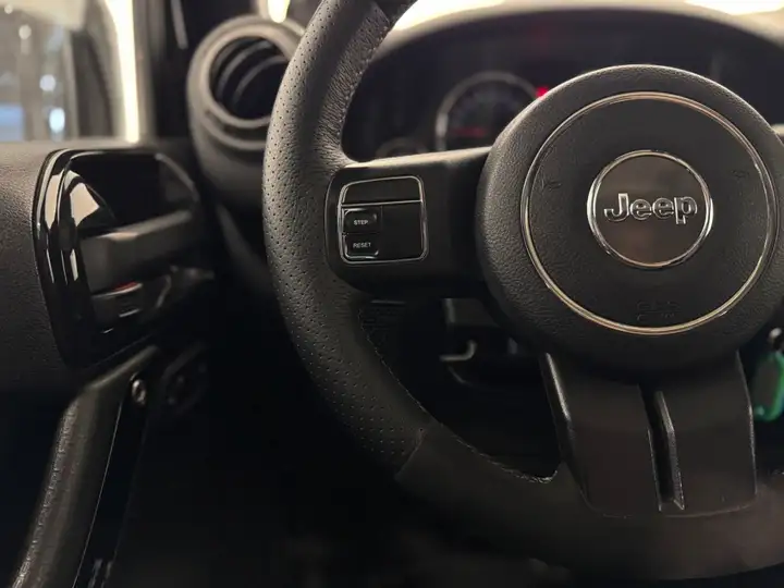 Jeep Wrangler 2011, foto 15