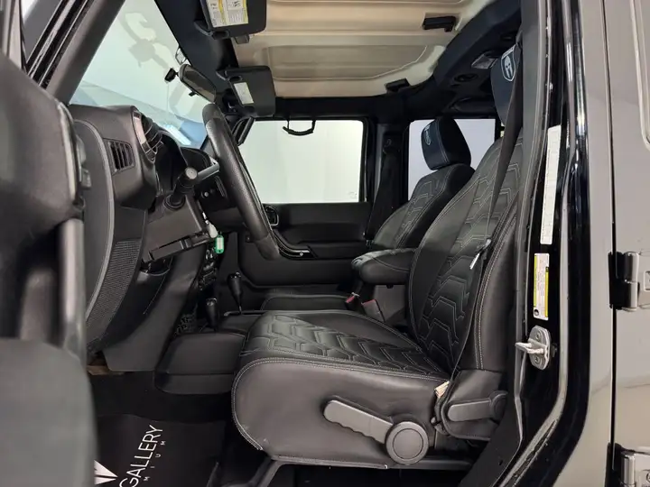 Jeep Wrangler 2011, foto 19