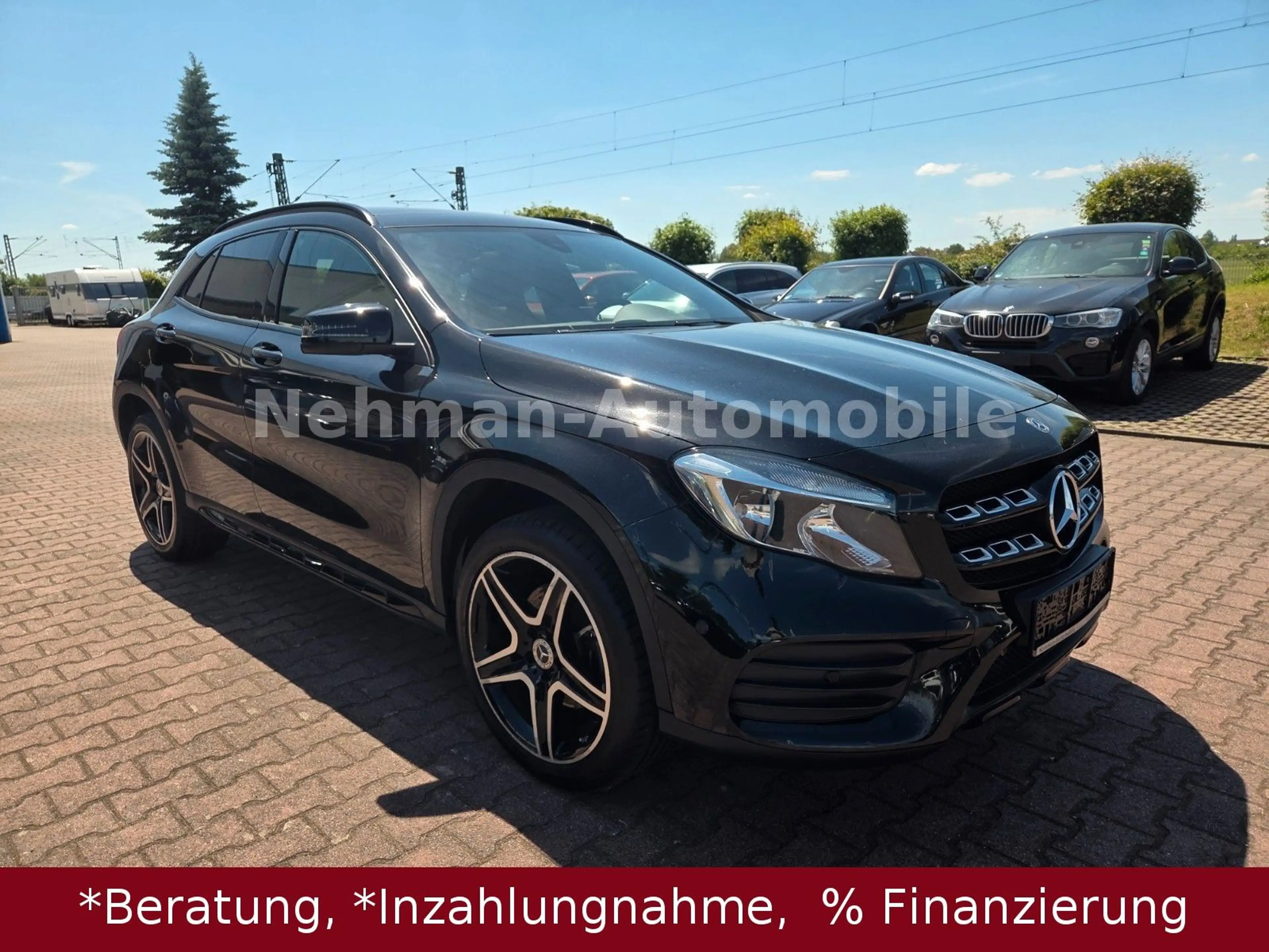 Mercedes-Benz GLA 250 GLA Exklusiv-Paket (AMG) — photo 2