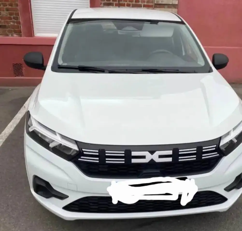 Dacia Sandero essential SCe 65