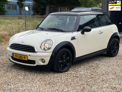 MINI One 1.4i Business Line|Airco|Navi|Cruise|Ori NL