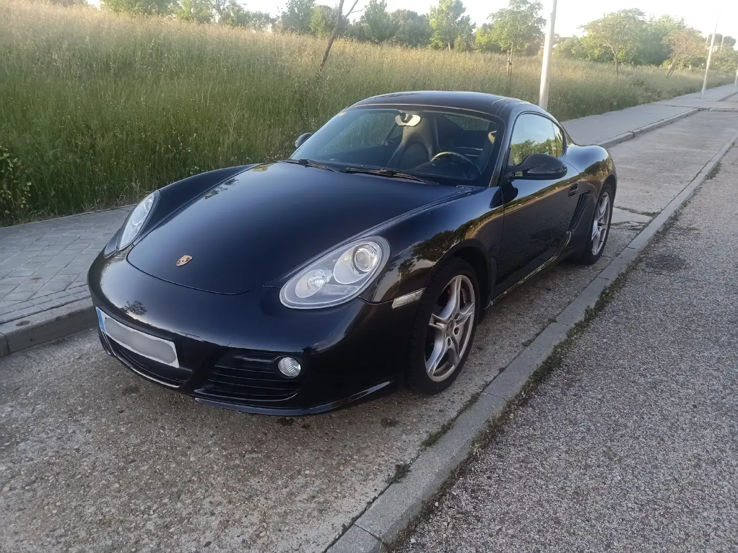 Porsche Cayman S - 1