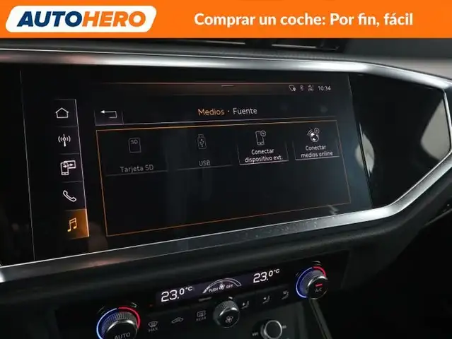 Audi Q3 view 23