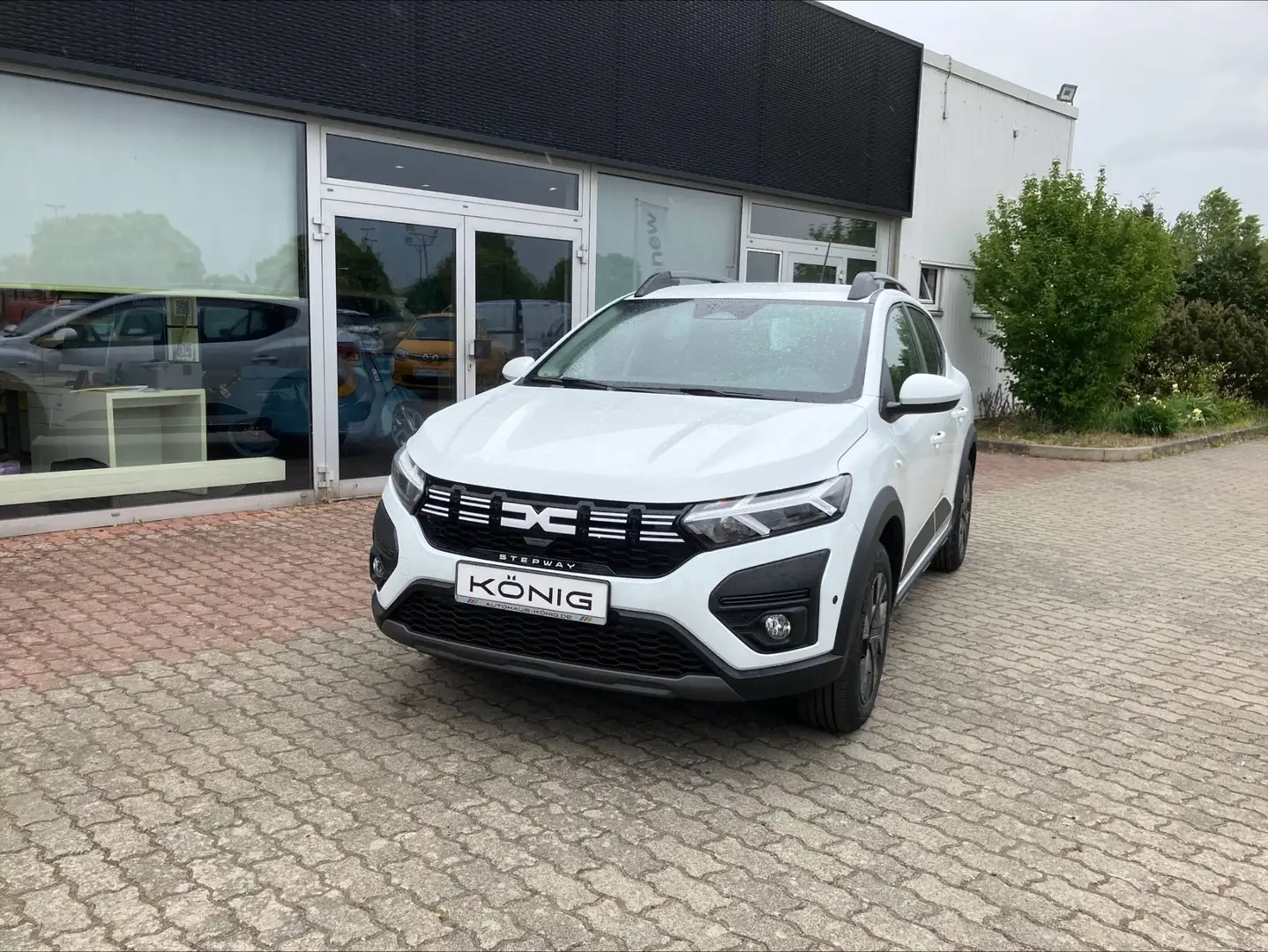 Dacia Sandero Stepway Expression TCe 90 Weiß - 1