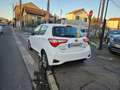 Toyota Yaris III HSD 100H DYNAMIC PHASE 3 Blanc - thumbnail 4