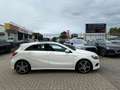 Mercedes-Benz A 250 Sport*EXKLUSIVE-PAKET(AMG)*PANO*BI-XENON* Blanc - thumbnail 11