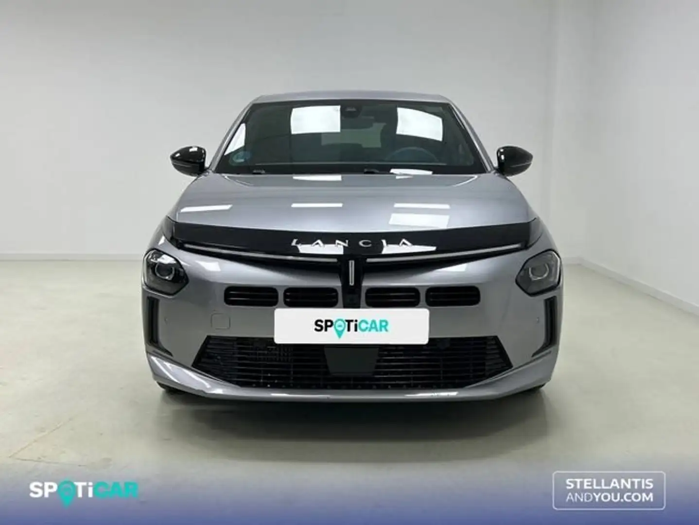 Lancia Ypsilon Hybrid 74kW (100CV)  LX Gris - 2
