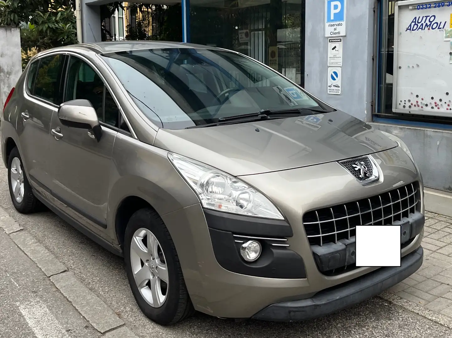 Peugeot 3008 3008 1.6 HDi 110CV Business Gris - 1