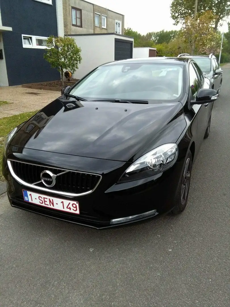 Volvo V40 T2 - 2