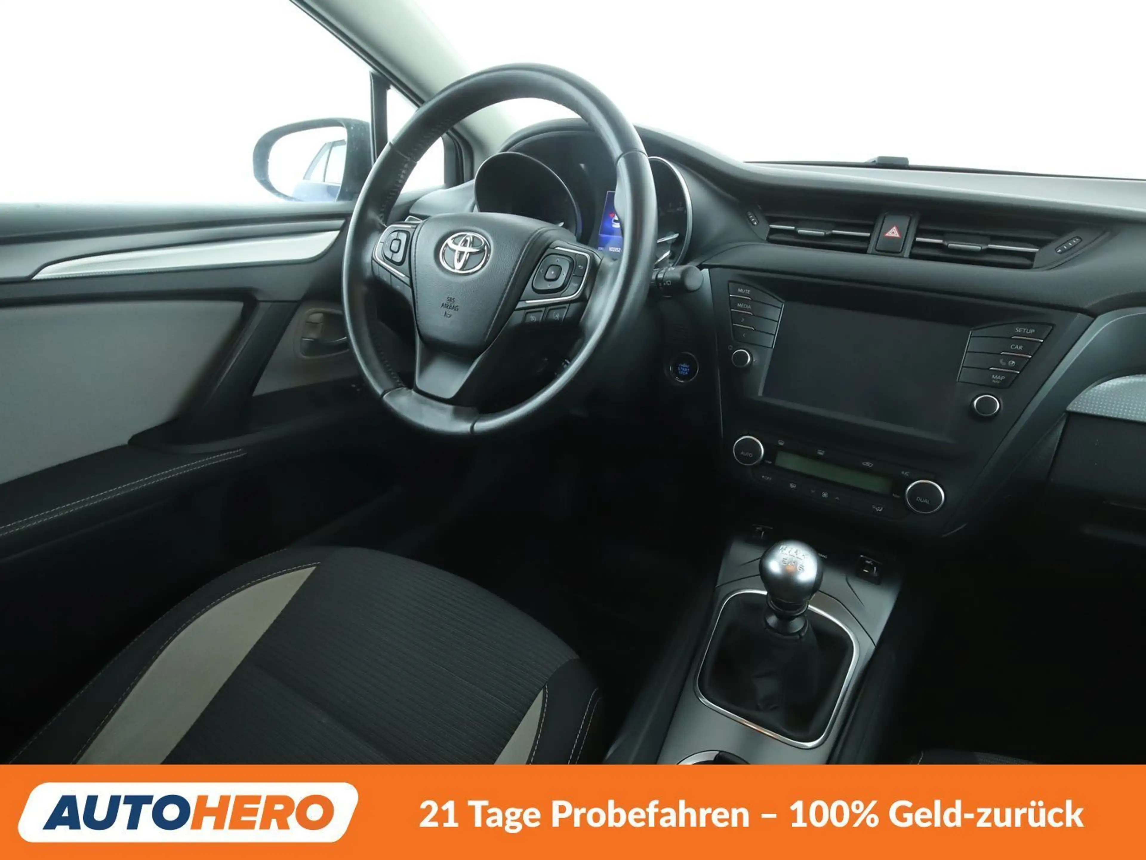 Toyota Avensis 1.8 Team D*NAVI*TEMPO*CAM*SHZ*AHK* — photo 13