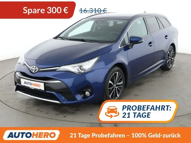 Toyota Avensis 1.8 Team D*NAVI*TEMPO*CAM*SHZ*AHK*