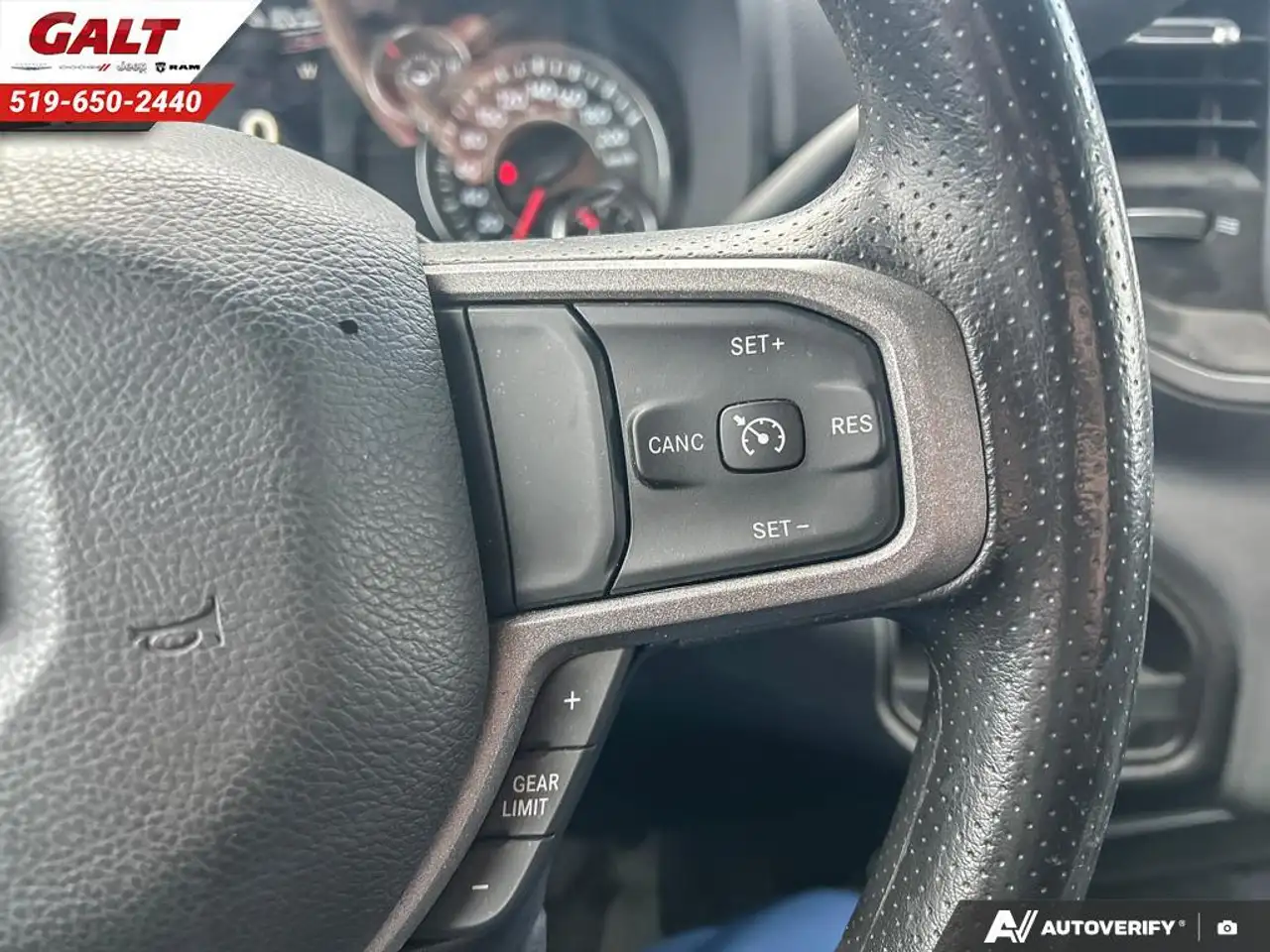 RAM 2500 снимка RAM 2500