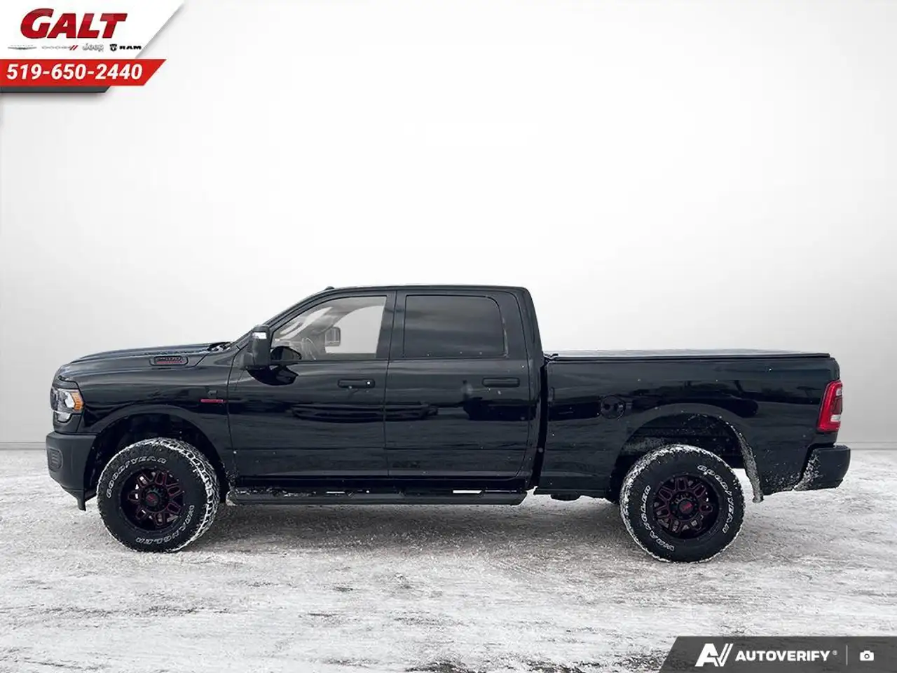 RAM 2500 снимка RAM 2500