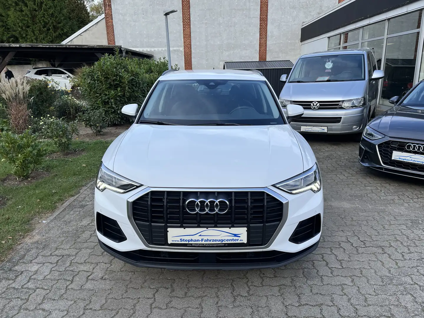 Audi Q3 35 TFSI aus1.Hand,TÜV/AU-Neu,Scheckheft.. Blanc - 2