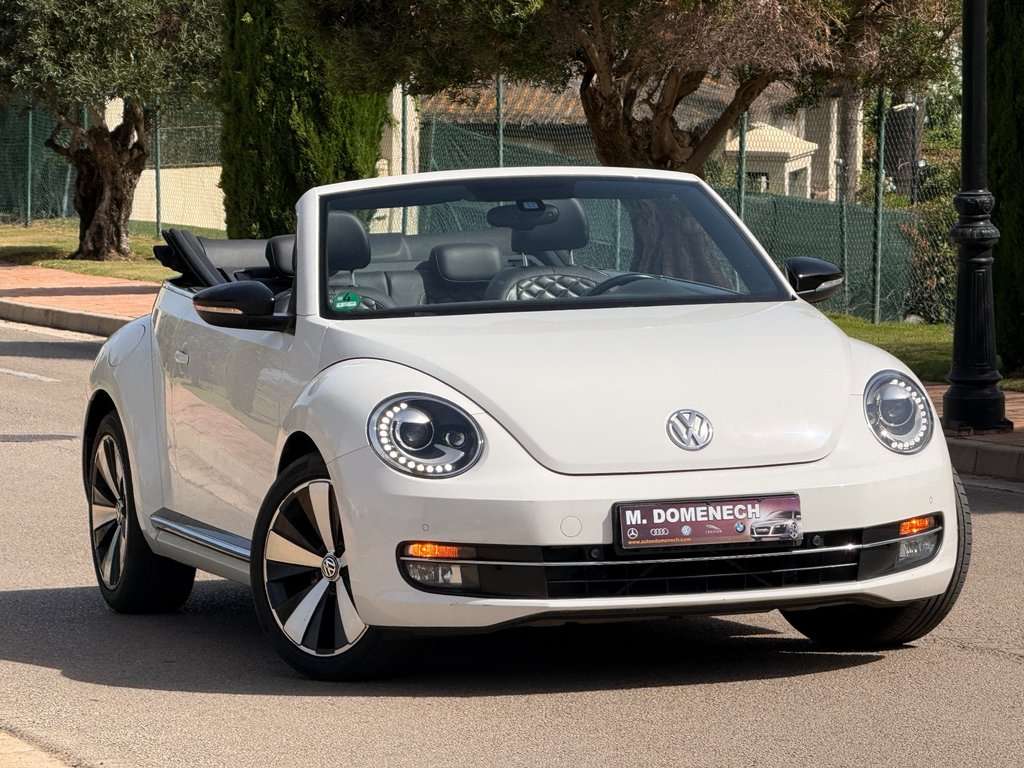 Volkswagen Beetle Cabrio 1.4 TSI Design DSG 160 - foto 1