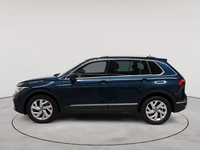 Volkswagen Tiguan view 6