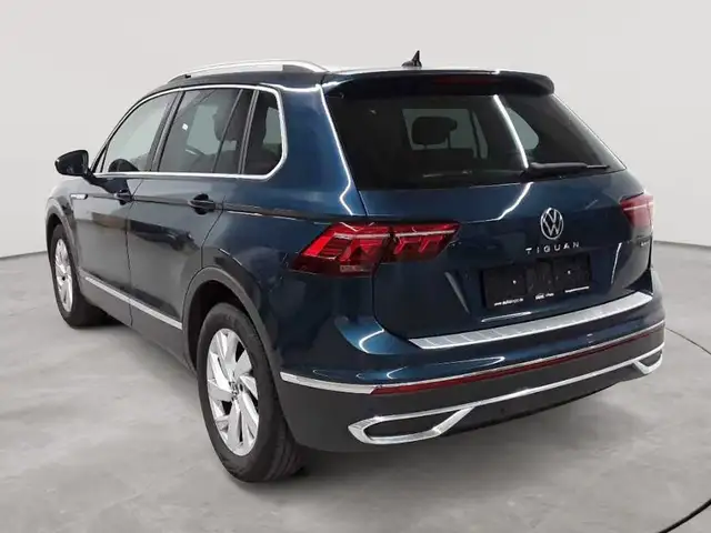 Volkswagen Tiguan view 5