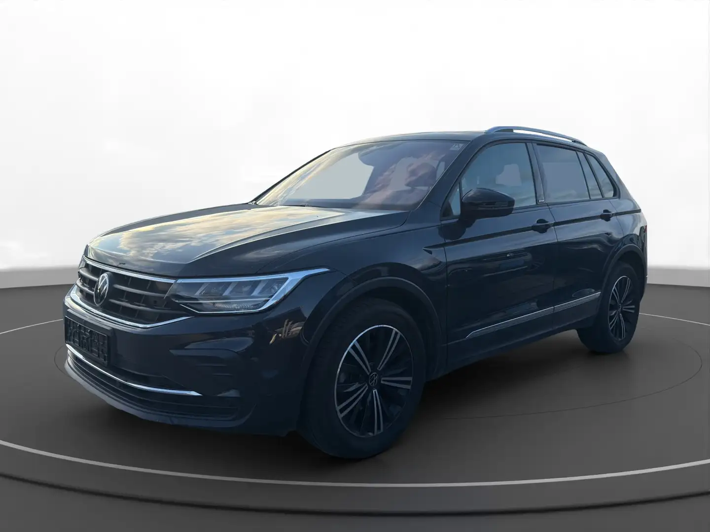 Volkswagen Tiguan 2.0 TDI DSG ACTIVE | PANORAMA | HEAD-UP Gris - 2