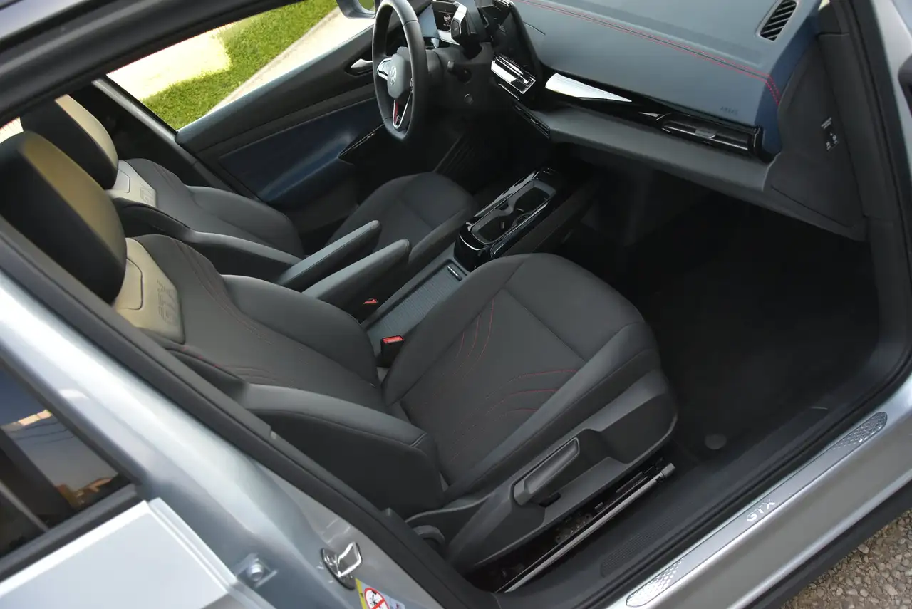 Volkswagen ID.5 77 kWh 4Motion GTX*PANO DAK*360°CAMERA*HEAD-UP*, миниатюра 20