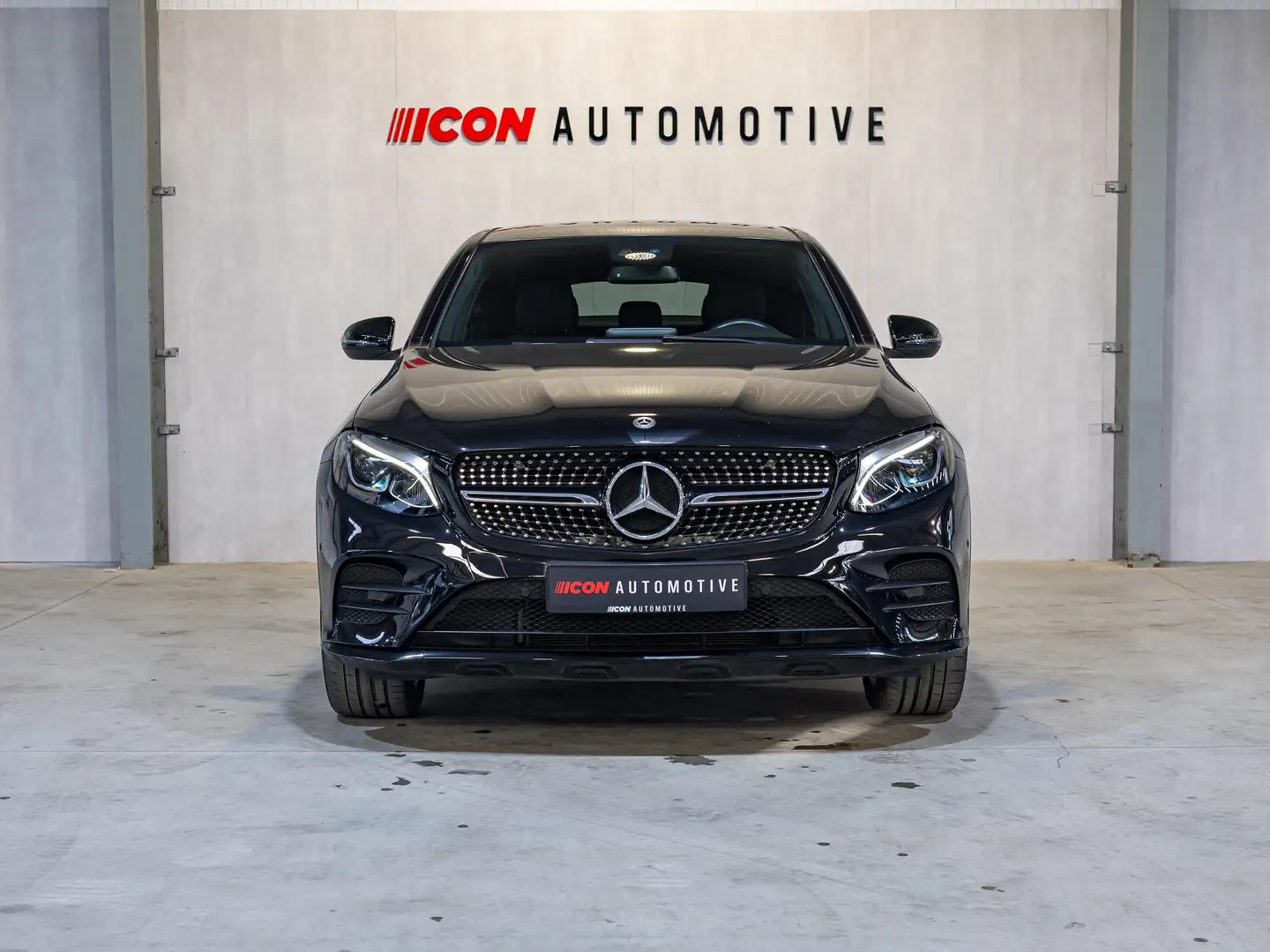 Mercedes-Benz GLC 250 AMG 4MATIC I NIGHT PACK I LED I AMBIENT I HIFI Negru - 2