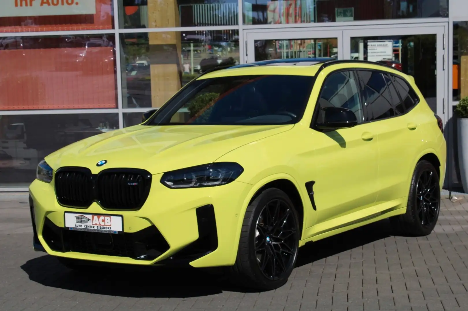 BMW X3 M Competition Akrapovic Pano ACC H-K 360° HuD Yellow - 2