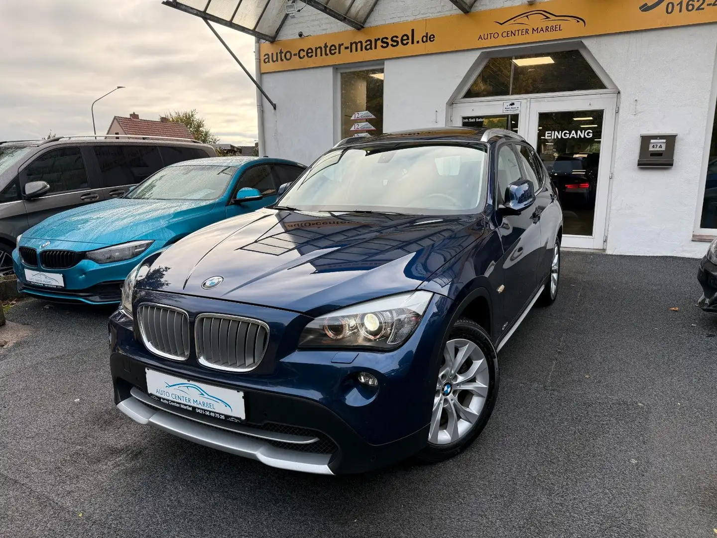 BMW X1 23d xDrive X LINE/AHK/BIXENON/PANORAMA/KAMERA Bleu - 1