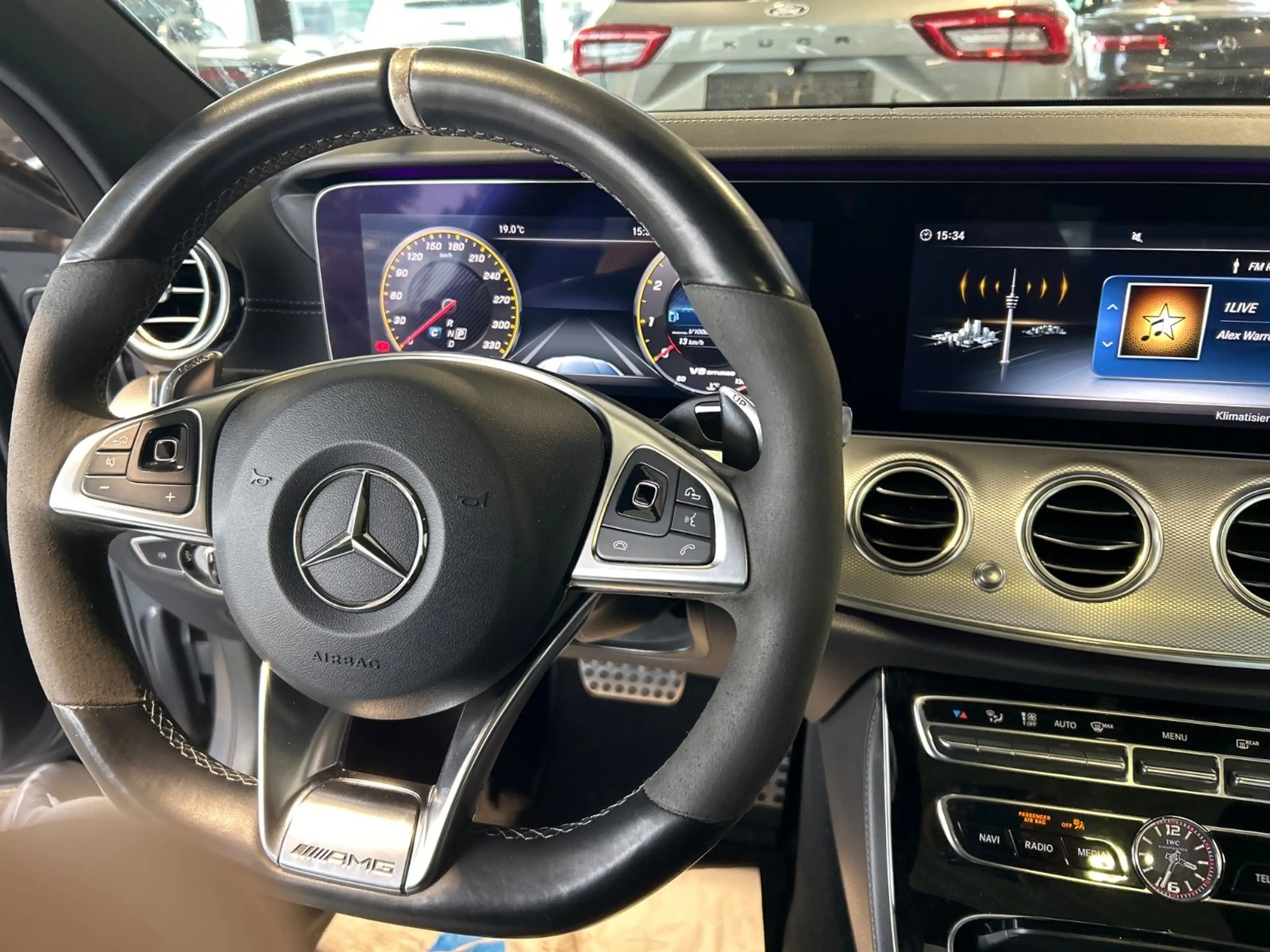Mercedes-Benz E 63 AMG E 63 S AMG T Schiebed. 20 Zoll HUD Multib. Night — photo 13