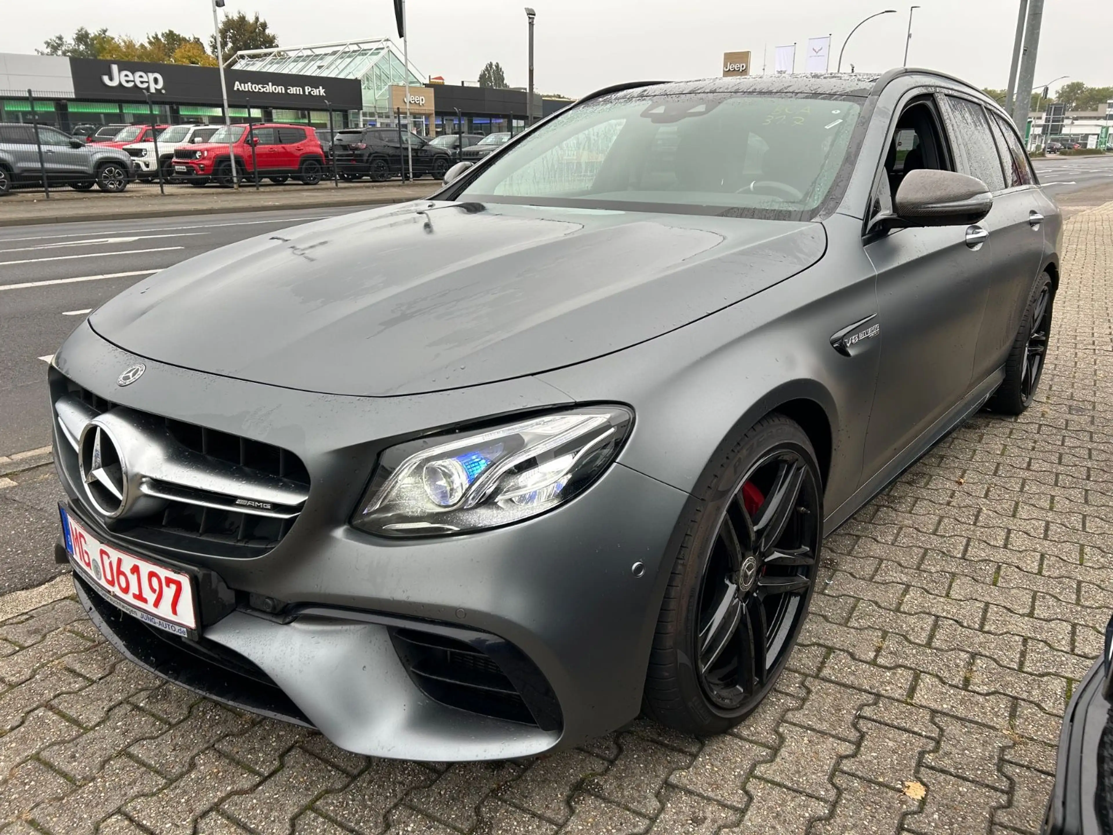 Mercedes-Benz E 63 AMG E 63 S AMG T Schiebed. 20 Zoll HUD Multib. Night — photo 3