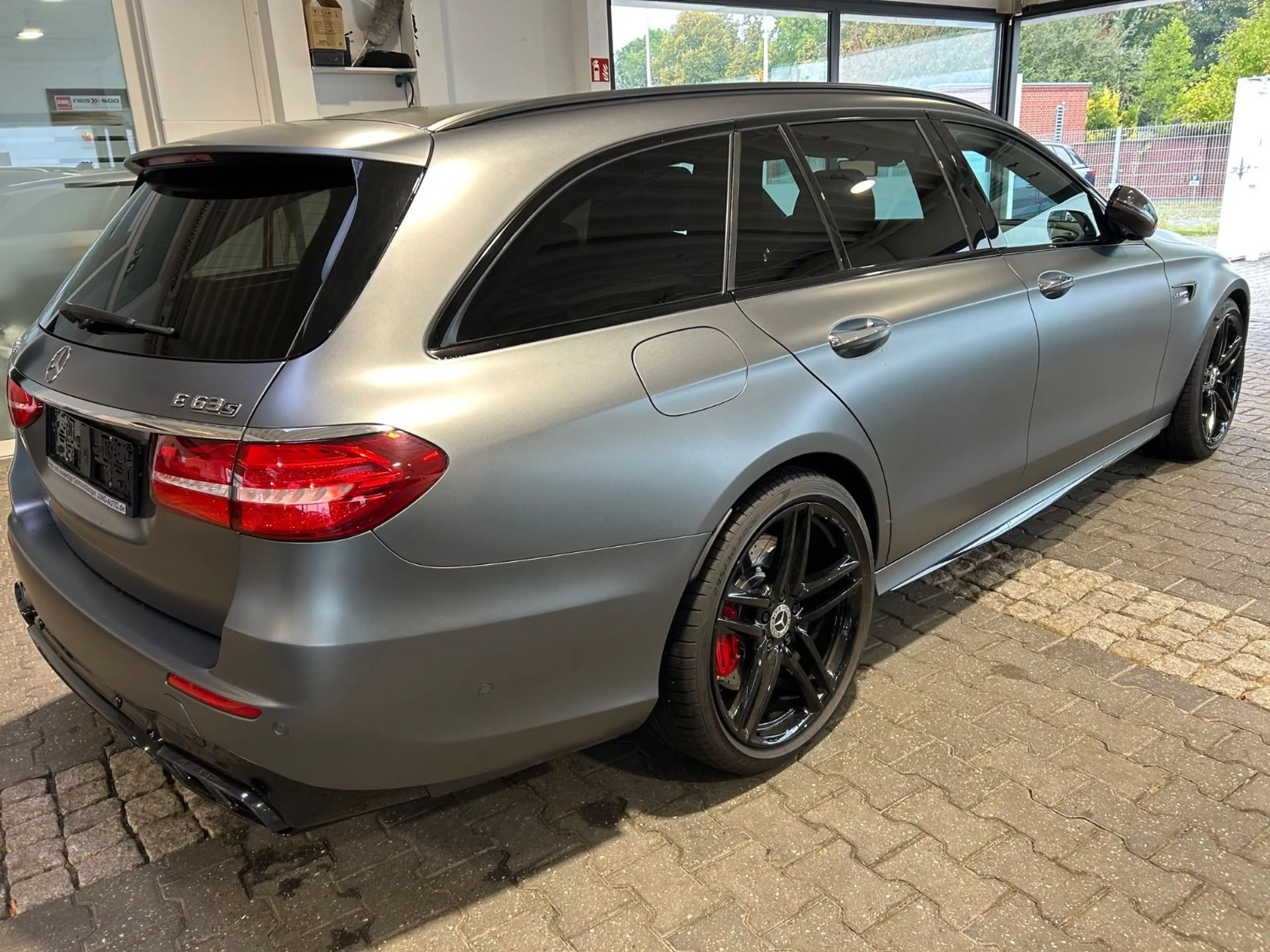 Mercedes-Benz E 63 AMG E 63 S AMG T Schiebed. 20 Zoll HUD Multib. Night — photo 7