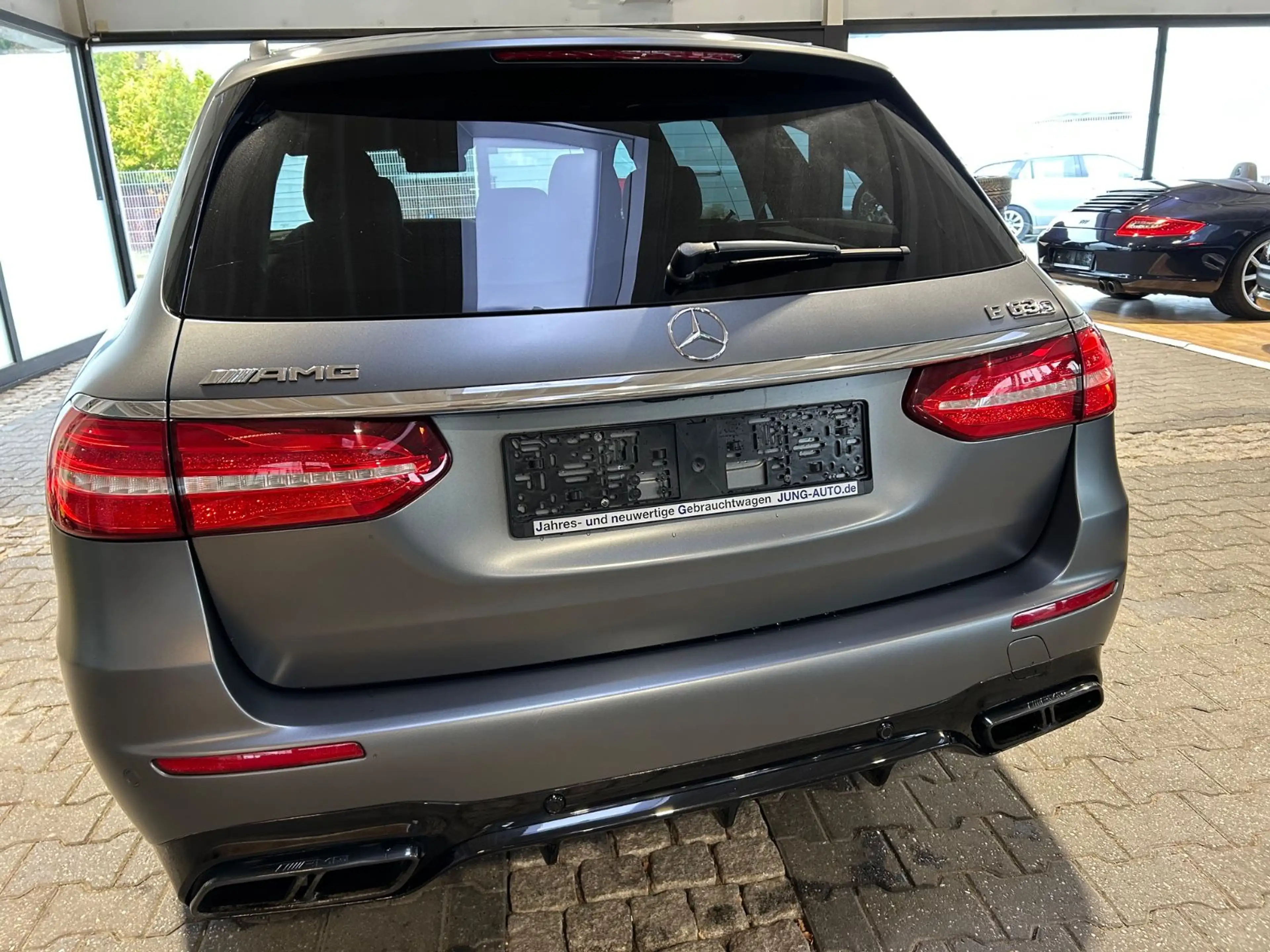 Mercedes-Benz E 63 AMG E 63 S AMG T Schiebed. 20 Zoll HUD Multib. Night — photo 11