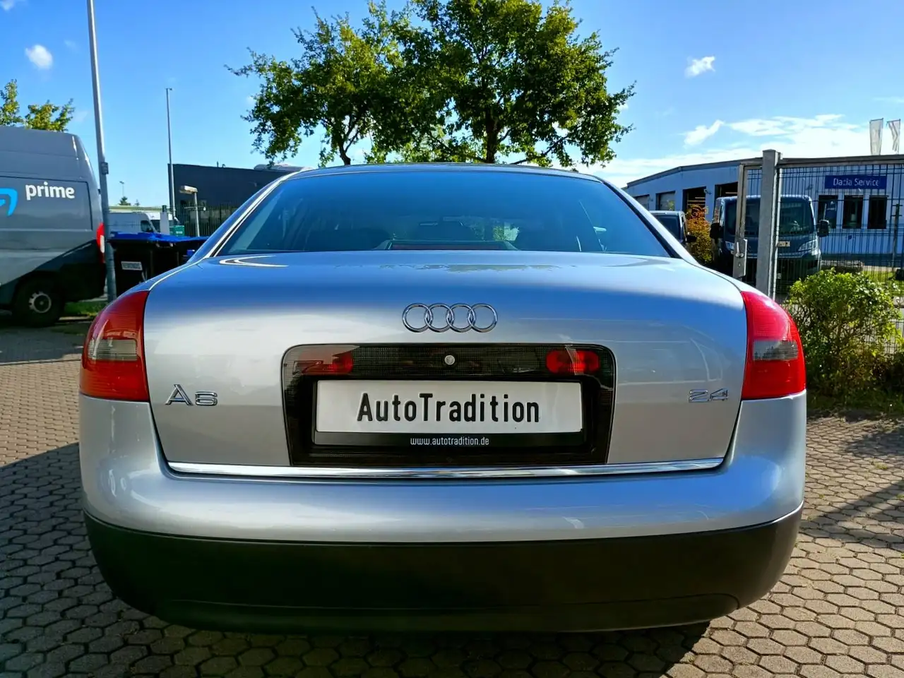 Audi A6 2.4 im außergewöhnlichen Pflegezustand, foto 5