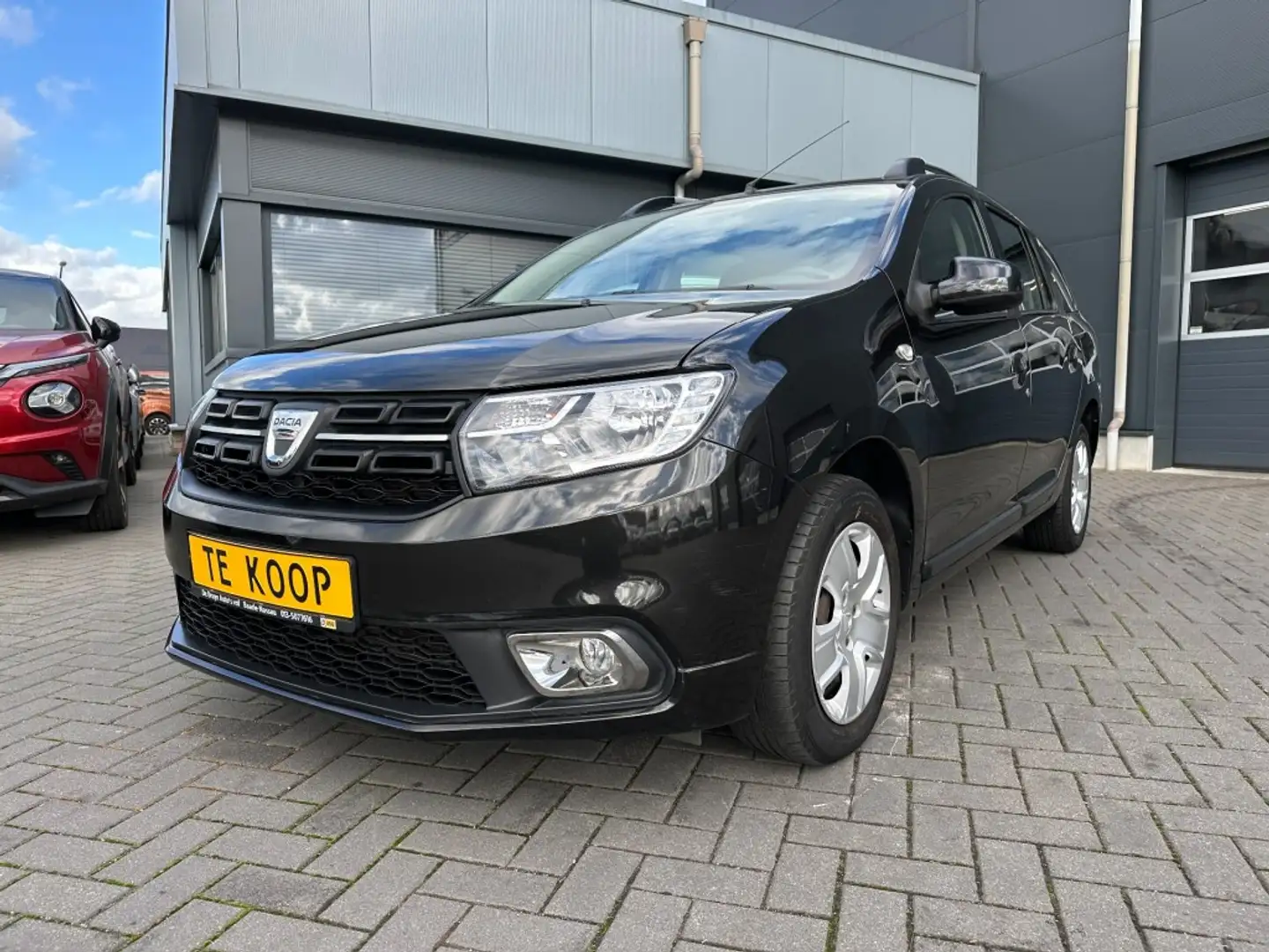 Dacia Logan MCV 0.9 TCe Ambiance Navi. 41000 KM !! Zwart - 1