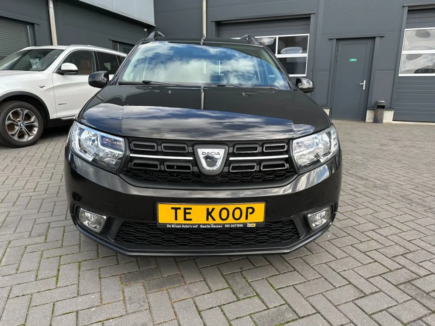 Dacia Logan MCV 0.9 TCe Ambiance Navi. 41000 KM !! Zwart - 2