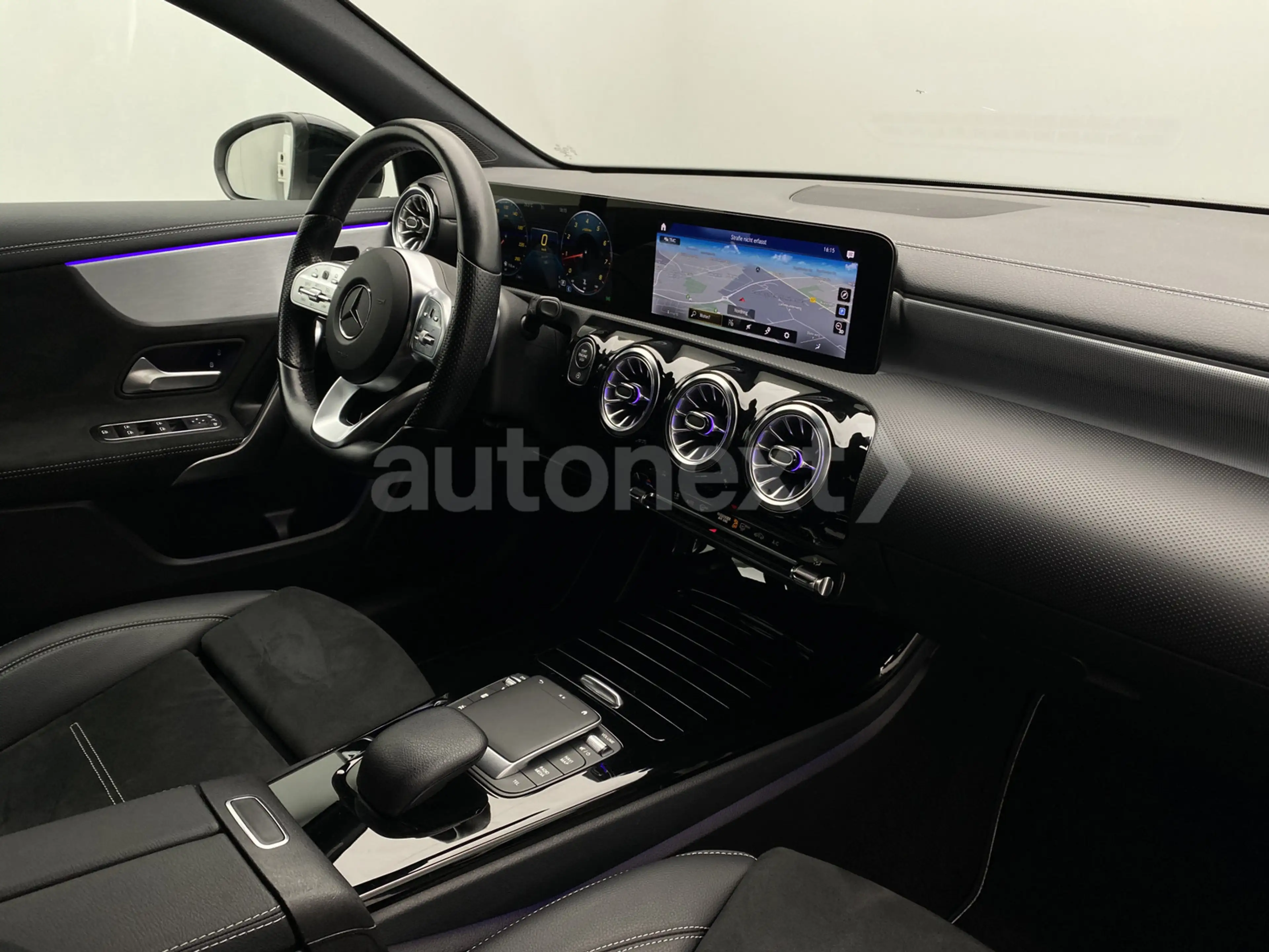 Mercedes-Benz A 180 Limo. *2x AMG Line+Night* Edition 2020 — photo 14