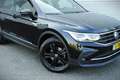 Volkswagen Tiguan 1.5 TSI Elegance / Navi / Cruise / Led / Trekhaak Schwarz - thumbnail 4