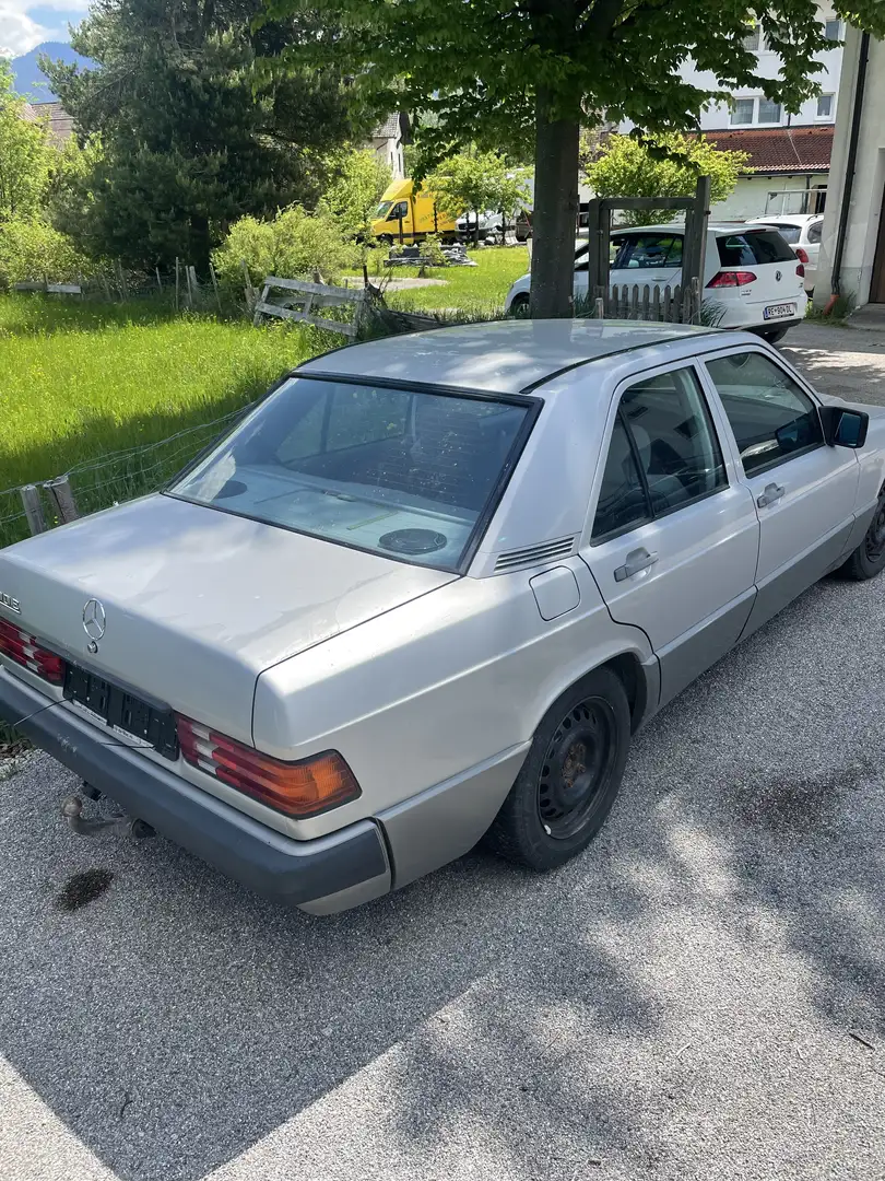 Mercedes-Benz 190 E 2,0 - 2