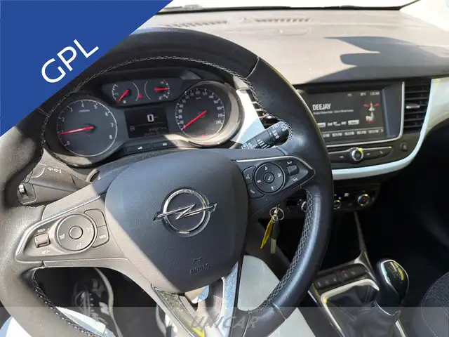 Opel Crossland view 10