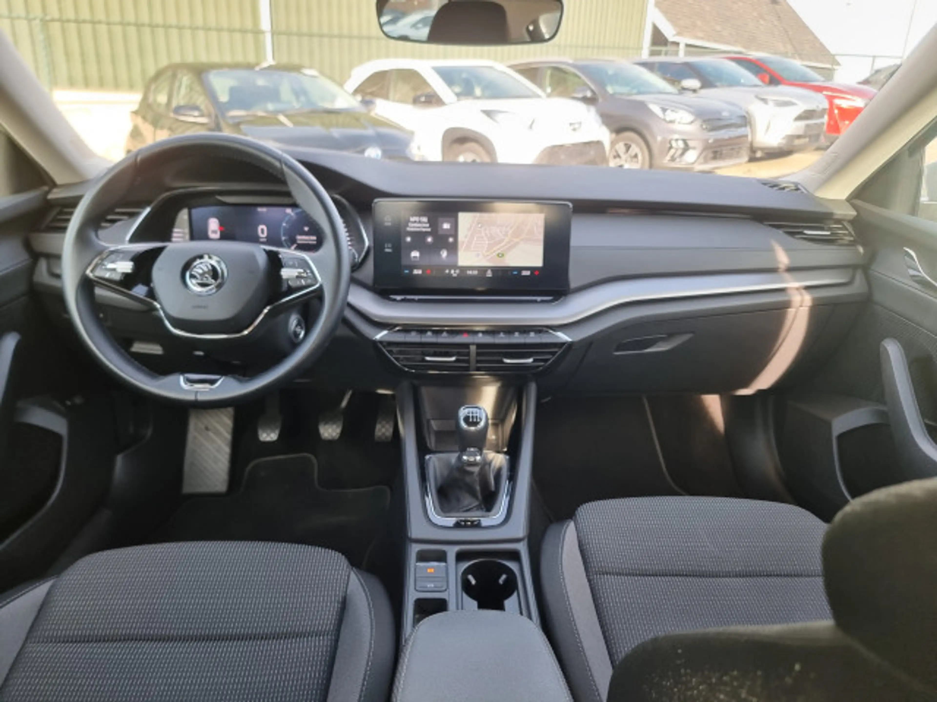 Skoda Octavia 1.0 TSI Business Edition | Apple car play | Androi — photo 2