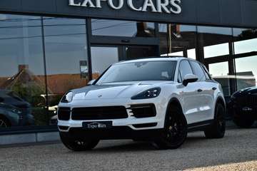 Cayenne 3.0 Turbo V6 Tiptronic S*NIGHT PAKKET*PANO DAK*CAMERA*AD CRUISE*MEMORY*BOSE SOUND*APLLE CARPLAY*