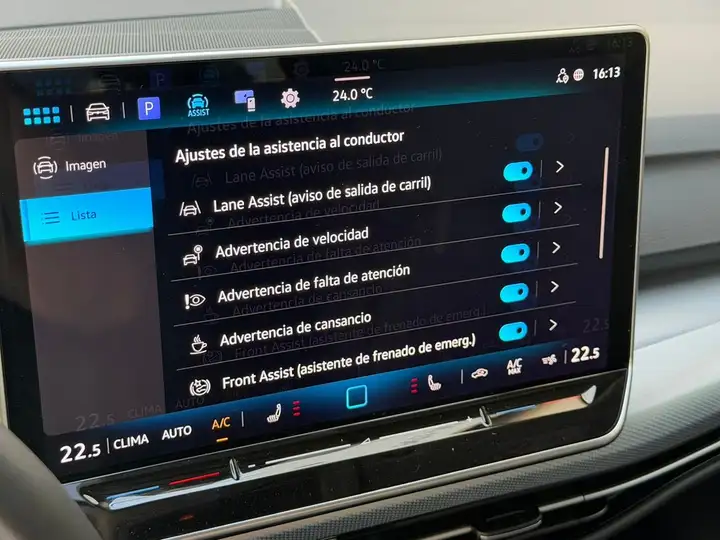 Volkswagen Golf Life 1.5 TSI 6 vel. 2025, foto 32