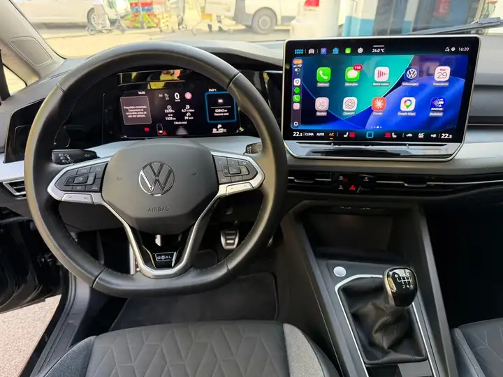 Volkswagen Golf Life 1.5 TSI 6 vel. 2025, foto 47