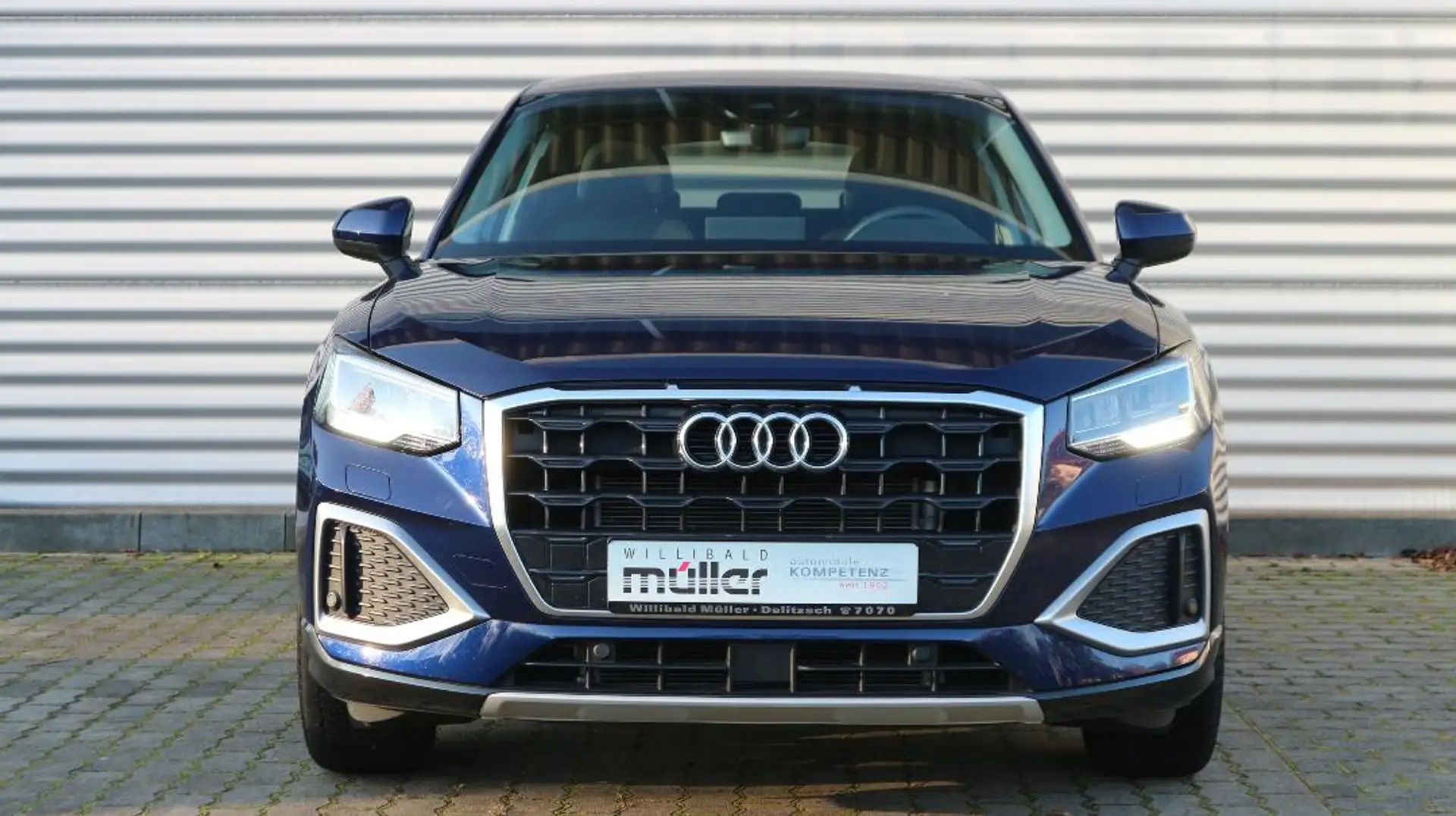 Audi Q2 Advanced NaviPlus/AHZV/18" . . . Blau - 2