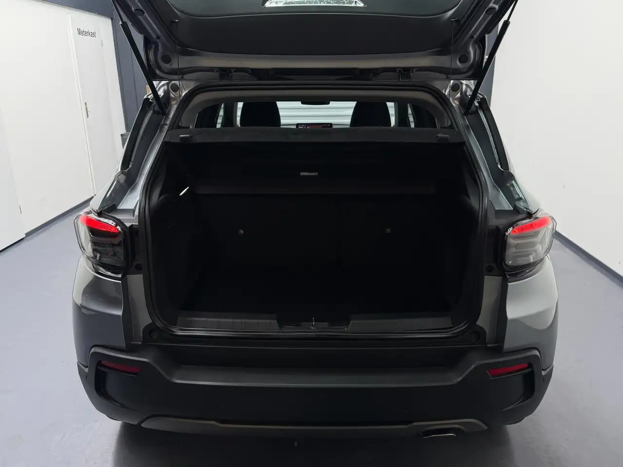 Jeep Avenger 1.2 Longitude - Half leder - Carplay - Clima - Cru 5