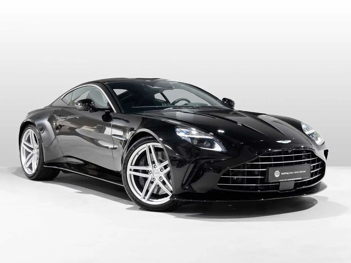 Aston Martin Vantage Next Generation Schwarz - 1