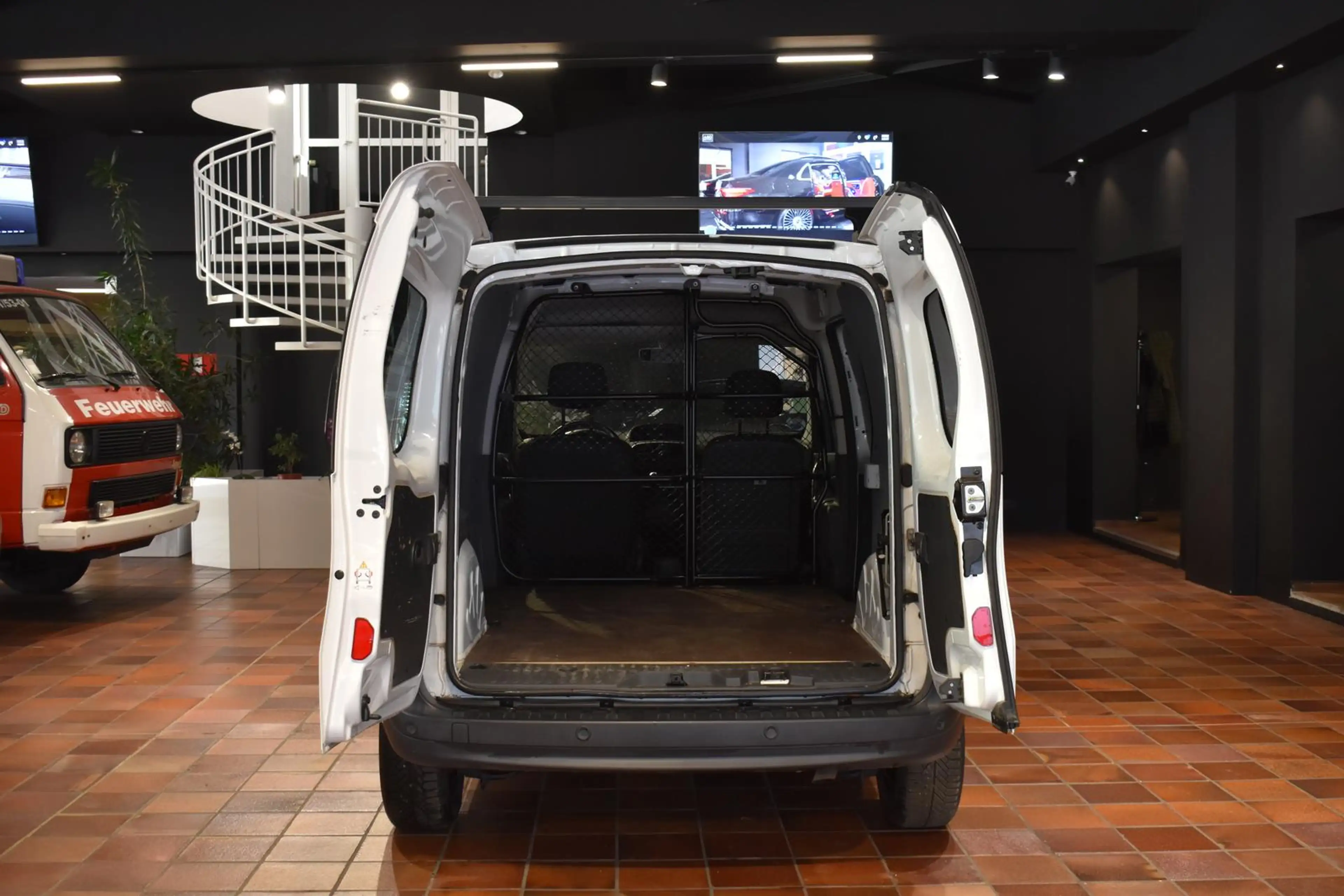Renault Kangoo MAXI L2 LANG EXTRA KLIMA TEMPOMAT KAMERA NAVI R-LI — photo 9