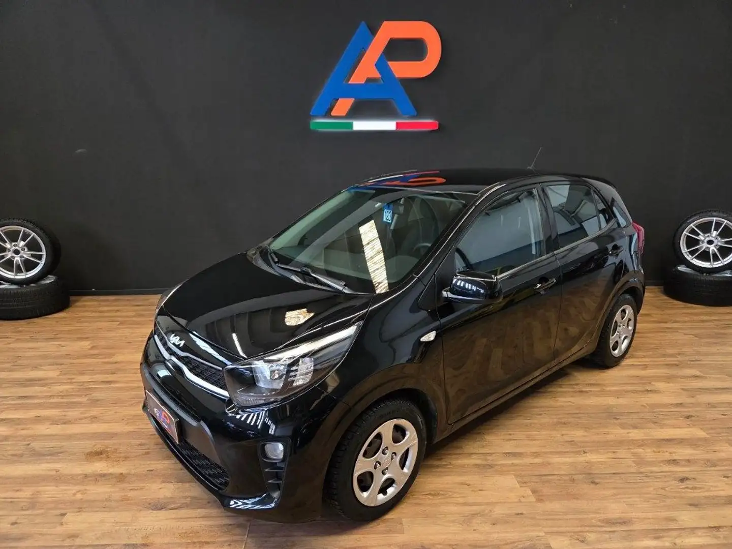 Kia Picanto 1.0 12V EcoGPL 5 porte Cool Nero - 2