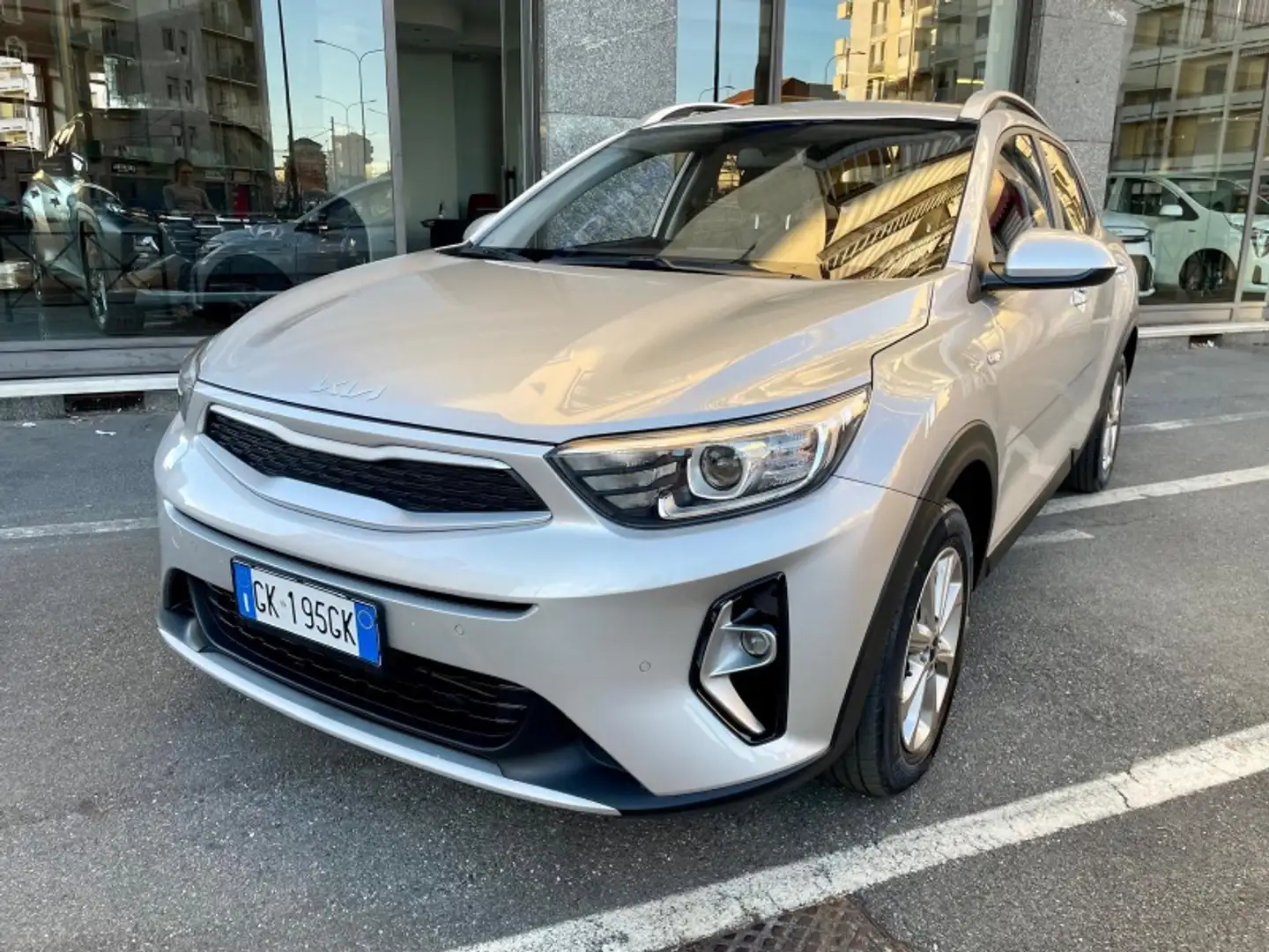 Kia Stonic 1.2 dpi Style 84cv Grigio - 1