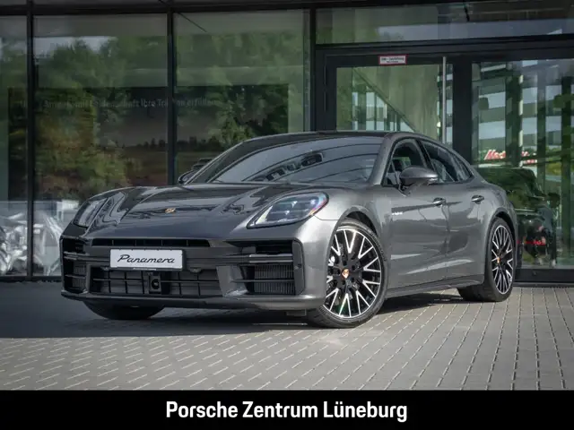 Porsche Panamera 4 E-Hybrid InnoDrive Head-Up Display