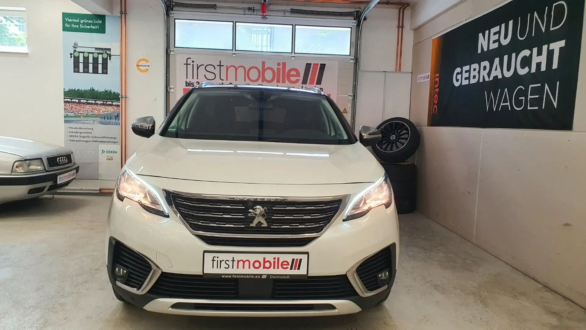 Peugeot 5008 Crossway*Aut.**Navi*Allcantara*Panorama*19" Weiß - 2